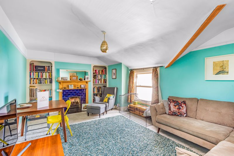 Living room- click for photo gallery